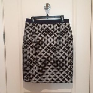 Patterned skirt